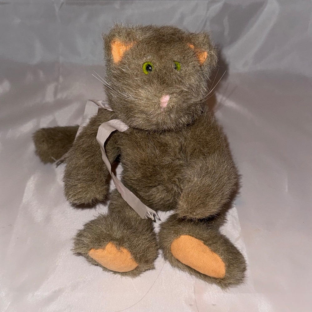 Vintage Boyds Collection Brown Plush Cat Green Eyes Stitched Nose 1987 Handmade